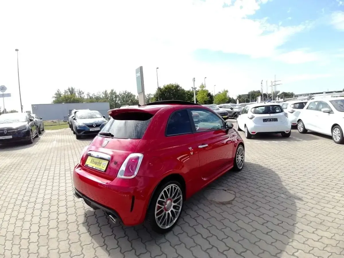 Gebraucht Abarth 595 Custom 140 PS (102 kW) 2016 Rot Kleinwagen