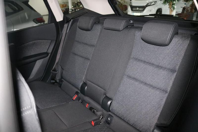 Gebraucht BMW 216 122 PS (89 kW) 2024 Sparkling kupfergrau metallic Van / Kleinbus