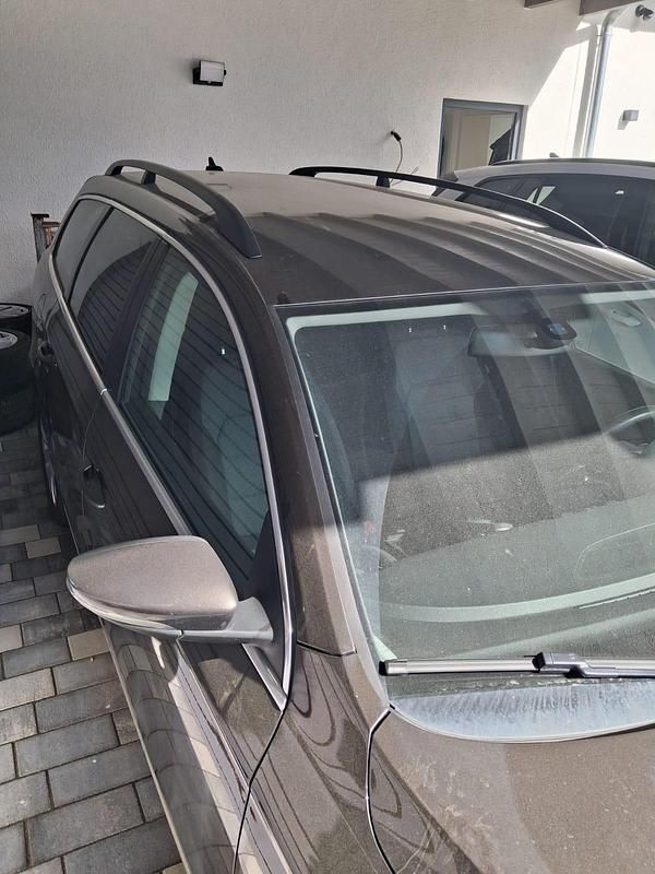 Gebraucht VW Passat 140 PS (102 kW) 2014 Braun Kombi