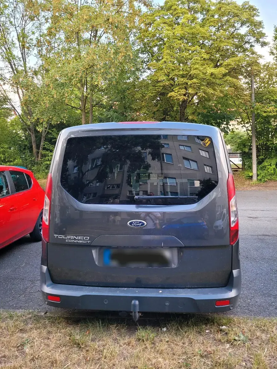 Gebraucht Ford Grand Tourneo Connect 120 PS (88 kW) 2015 Grau Van / Kleinbus
