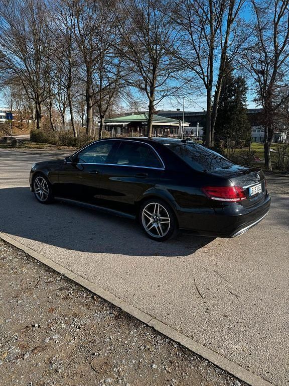 Gebraucht Mercedes E400 AMG 333 PS (244 kW) 2015 Schwarz Limousine