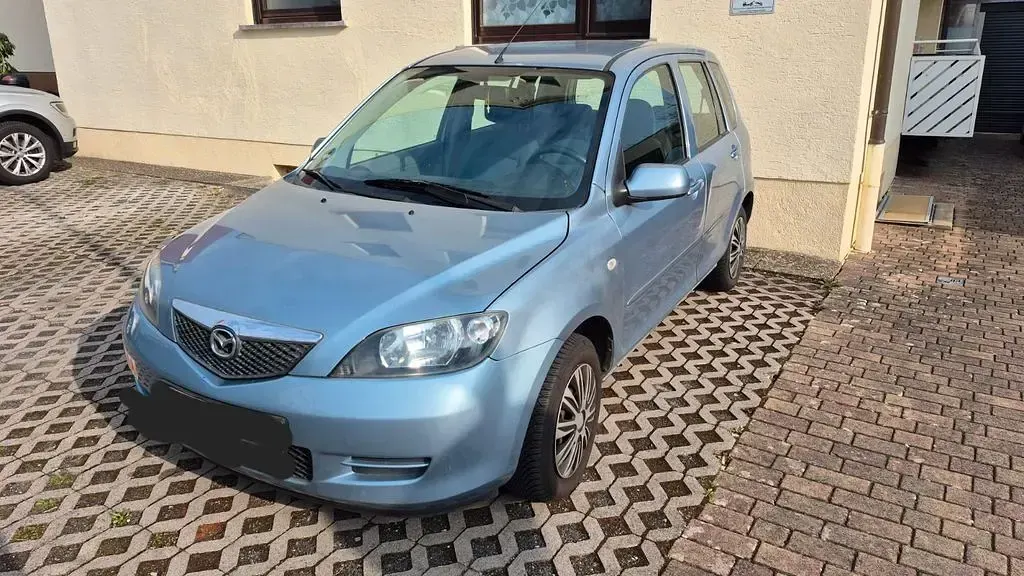 Gebraucht Mazda 2 80 PS (58 kW) 2005 Blau Kleinwagen