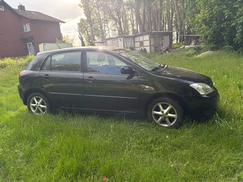 Occasion Toyota Corolla 97 ch (71 kW) 2002 Noir Berline