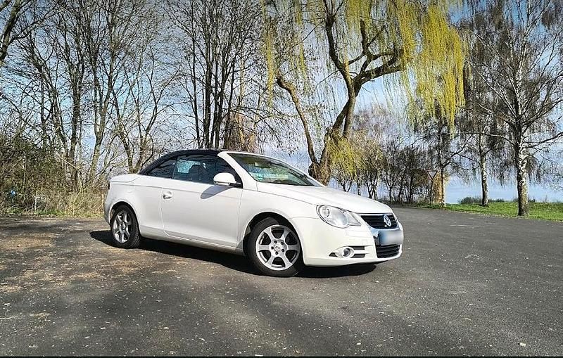 Gebraucht VW Eos 116 PS (85 kW) 2008 Weiß Cabrio