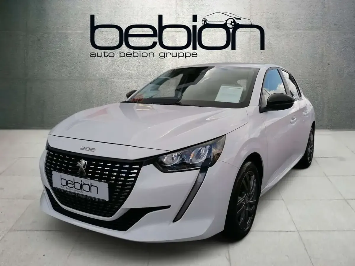 Gebraucht Peugeot 208 Active 101 PS (74 kW) 2022 Kleinwagen