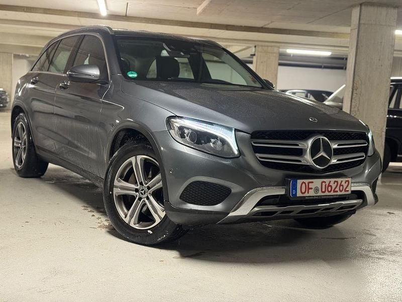 Gebraucht Mercedes GLC250 211 PS (155 kW) 2017 Grau SUV