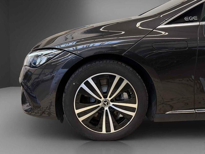 Gebraucht Mercedes EQE350 Electric Art 214 kW (292 PS) 2022 Metalliclack graphitgrau (metallic) Limousine