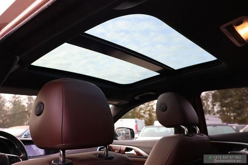 Gebraucht Infiniti Q30 Premium 156 PS (114 kW) 2016 Braun Limousine