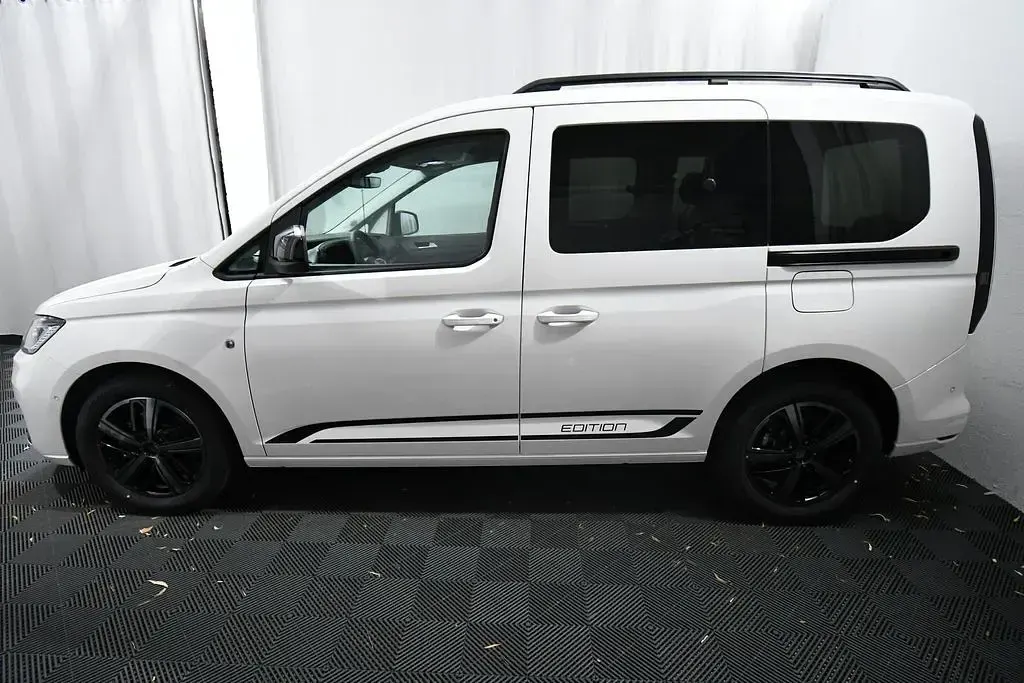 Neu VW Caddy Life 122 PS (89 kW) 2025 Weiß Van / Kleinbus