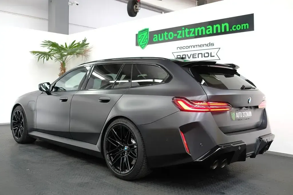Gebraucht BMW M5 Performance 727 PS (534 kW) 2025 Grau Limousine