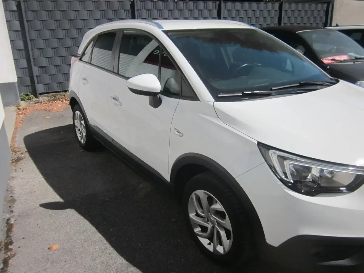 Gebraucht Opel Crossland Edition 131 PS (96 kW) 2020 Weiß SUV