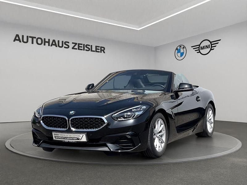Saphirschwarz Gebraucht 2022 BMW Z4 Cabrio | 32.960 € (Superpreis) - Bild 1/4