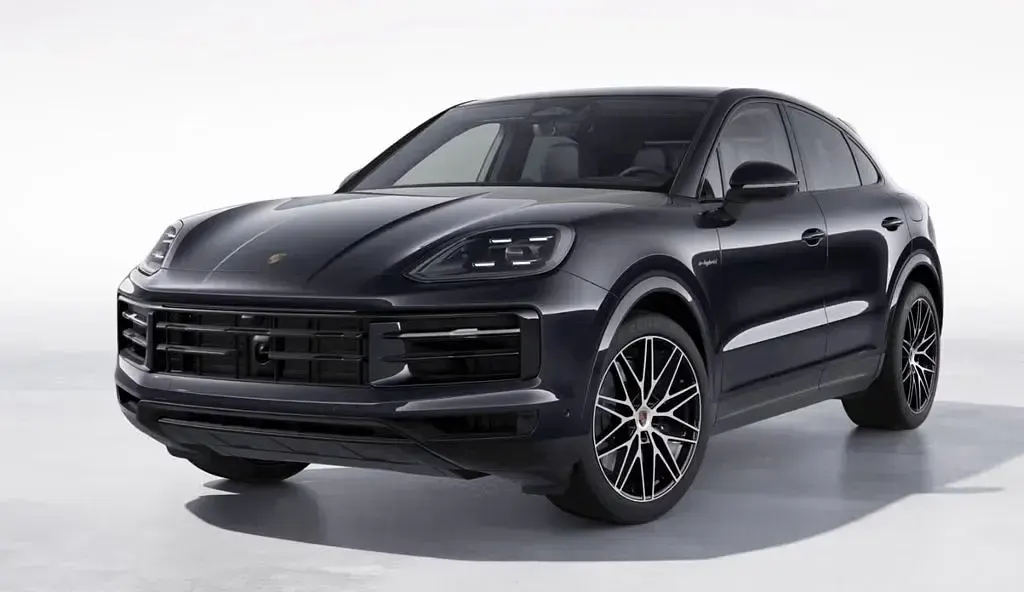 Gebraucht Porsche Cayenne 470 PS (345 kW) 2024 Schwarz SUV