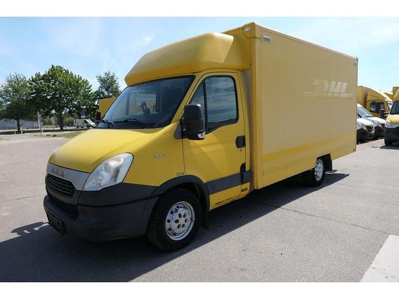 Gebraucht Iveco Daily 106 PS (77 kW) 2012 Gelb Van