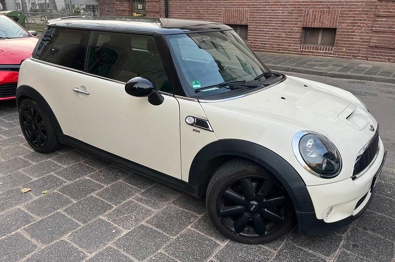 Gebraucht Mini Cooper S 184 PS (135 kW) 2010 Weiß Kleinwagen