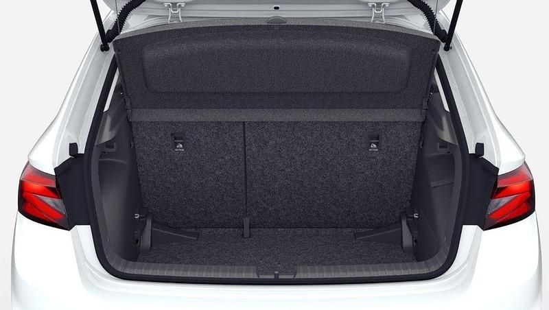 Neu Skoda Fabia Essence 80 PS (58 kW) 2025 Weiß Limousine