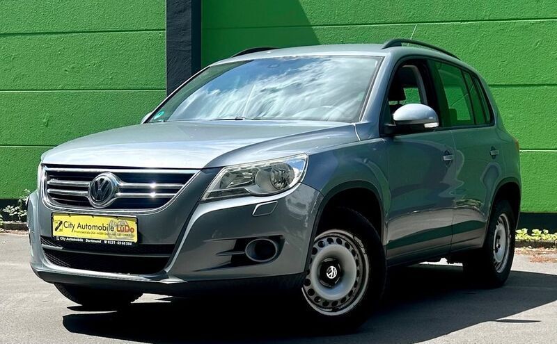 Grau Gebraucht 2009 VW Tiguan Trendline SUV | 5.980 € (Guter Preis) - Bild 1/4