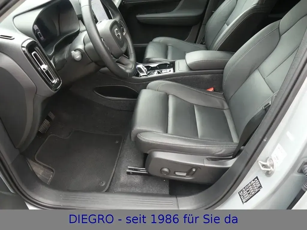 Gebraucht Volvo XC40 Ultra 197 PS (144 kW) 2024 Grau SUV