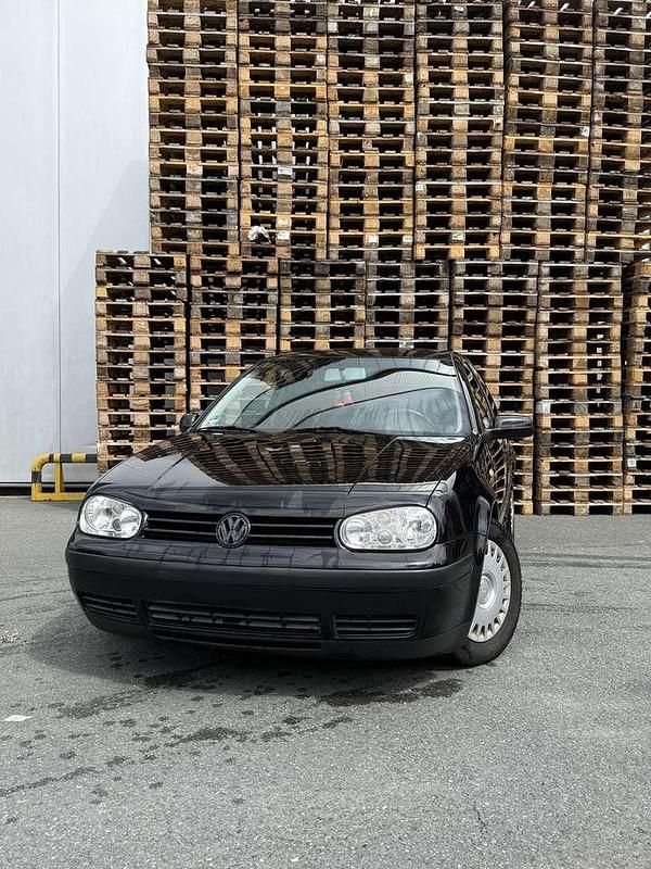 Gebraucht 2002 VW Golf IV | 1.600 € - Bild 1/4