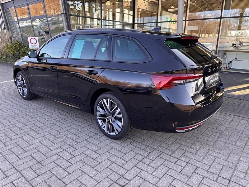 Neu Skoda Octavia Selection 150 PS (110 kW) 2026 Schwarz Kombi