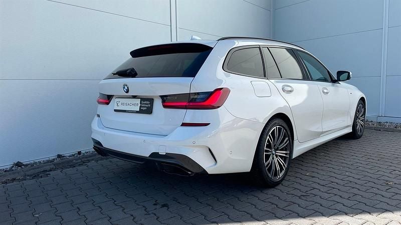 Używany BMW M340 Efficient Dynamics 340 KM (250 kW) 2023 Biały Sedan/Limuzyna