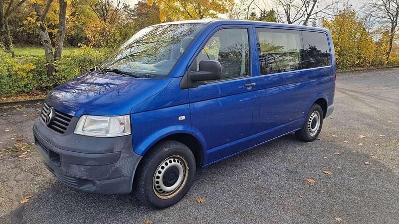 Second-hand VW Transporter 131 CP (96 kW) 2009 Albastru Van