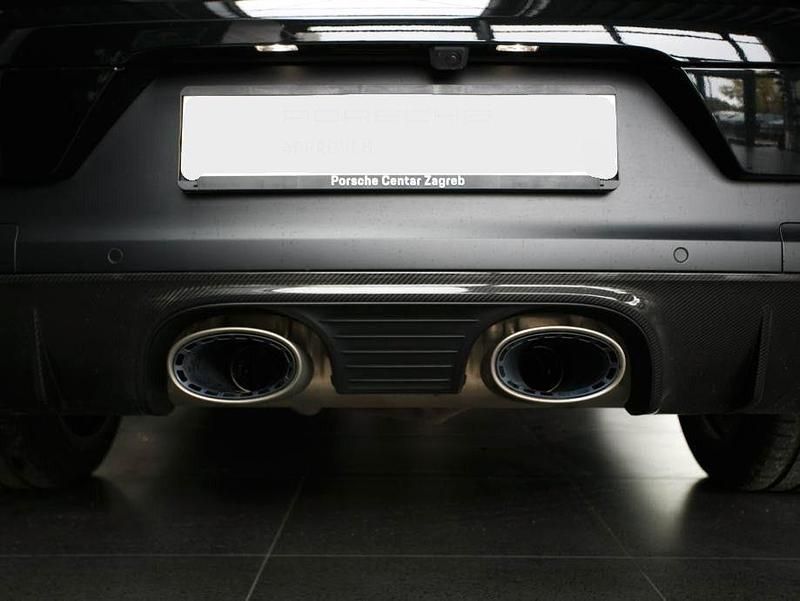 Gebraucht Porsche Cayenne Turbo E-Hybrid 740 PS (544 kW) 2025 Schwarz SUV