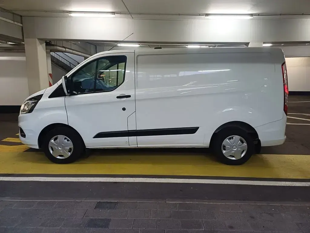 Gebraucht Ford Transit Custom 105 PS (77 kW) 2021 Frozen white Van / Kleinbus