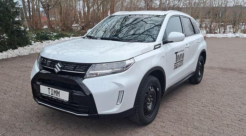 Gebraucht Suzuki Vitara Comfort 110 PS (80 kW) 2025 Weiß SUV