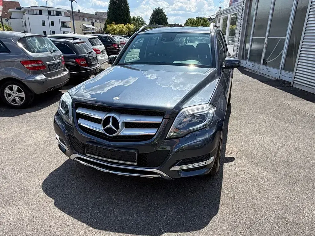 Gebraucht Mercedes GLK250 211 PS (155 kW) 2013 Grau SUV