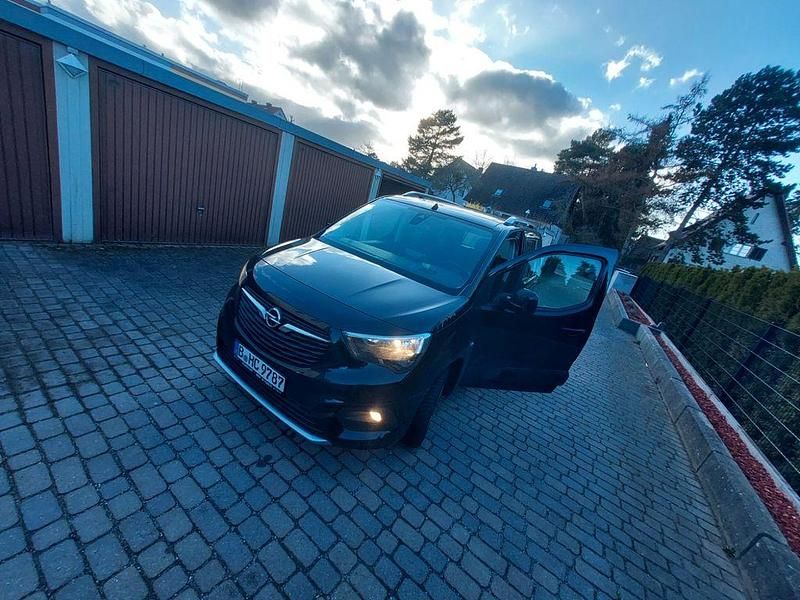 Gebraucht Opel Combo Life Edition 110 PS (80 kW) 2018 Schwarz Van / Kleinbus