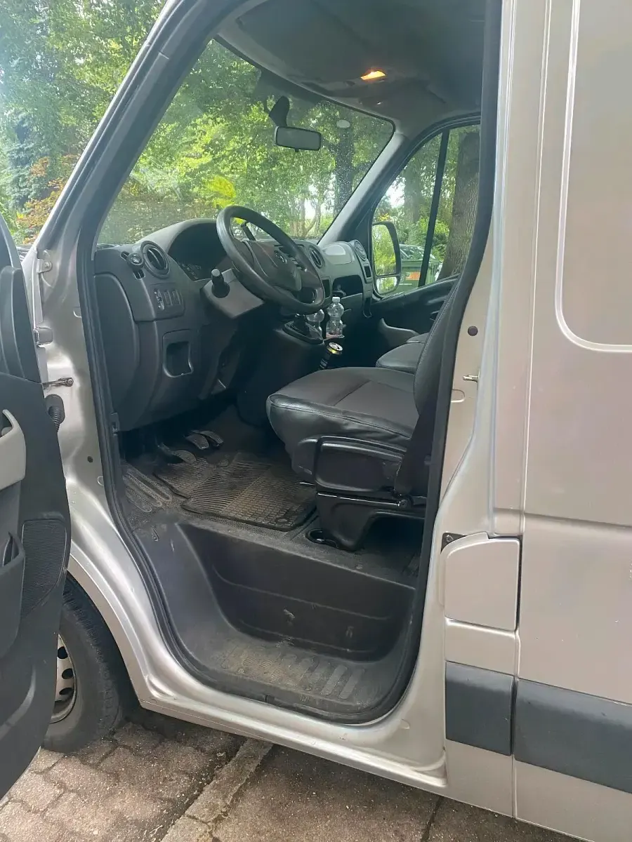 Gebraucht Opel Movano 143 PS (105 kW) 2012 Grau Van / Kleinbus