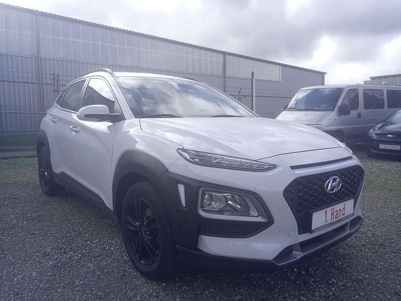 Chalk white / met Gebraucht 2018 Hyundai Kona Select SUV | 10.500 € (Fairer Preis) - Bild 1/4
