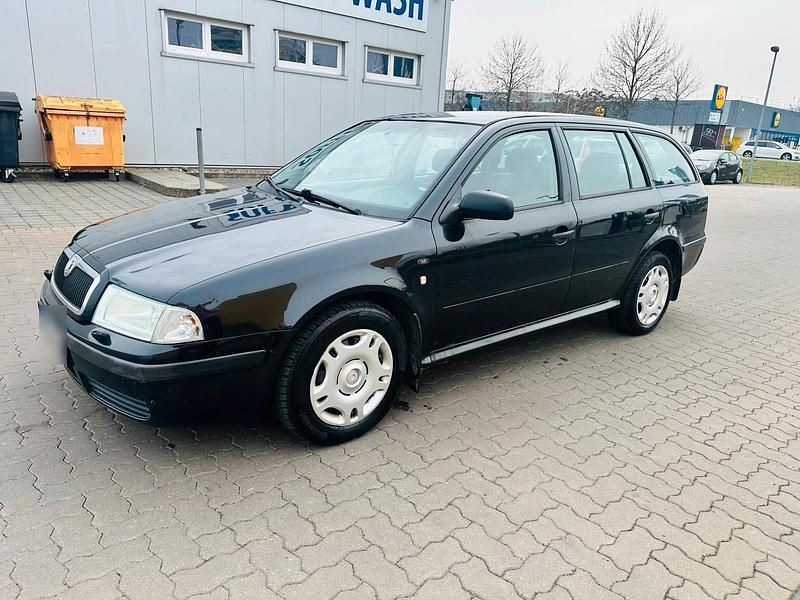Gebraucht Skoda Octavia 90 PS (66 kW) 2003 Schwarz Kombi