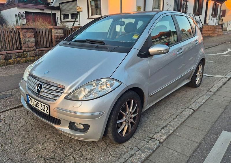 Gebraucht Mercedes A170 Elegance 116 PS (85 kW) 2007 Grau Limousine