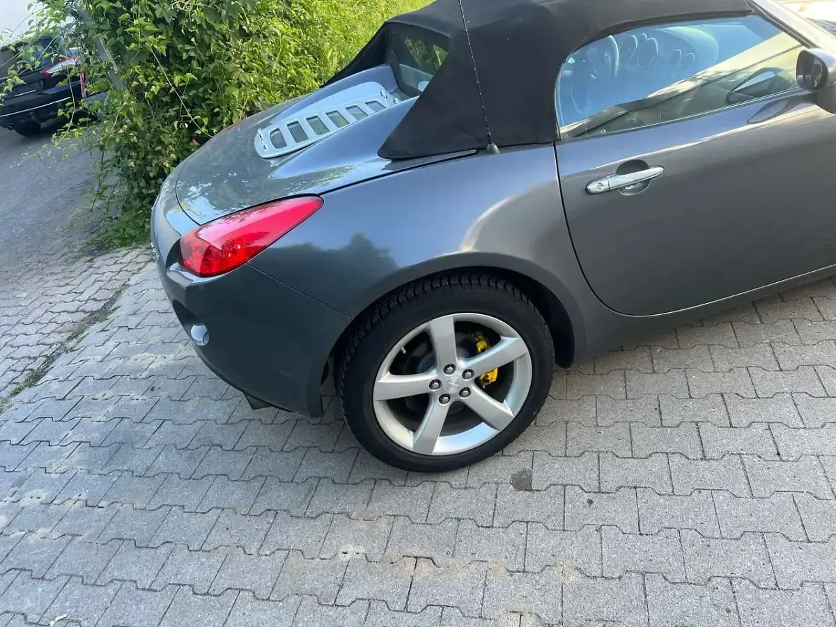 Gebraucht Pontiac Solstice 179 PS (131 kW) 2008 Grau Cabrio