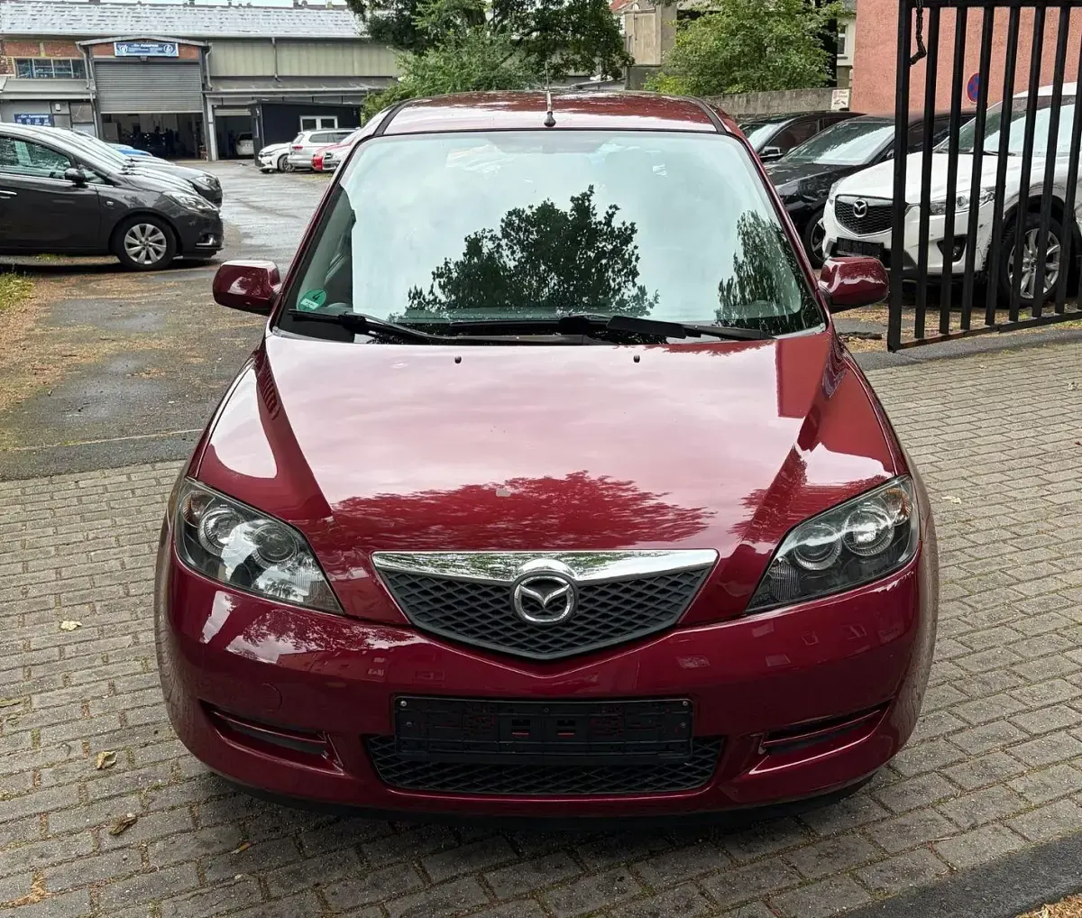 Gebraucht Mazda 2 Active 80 PS (58 kW) 2006 Rot Kleinwagen