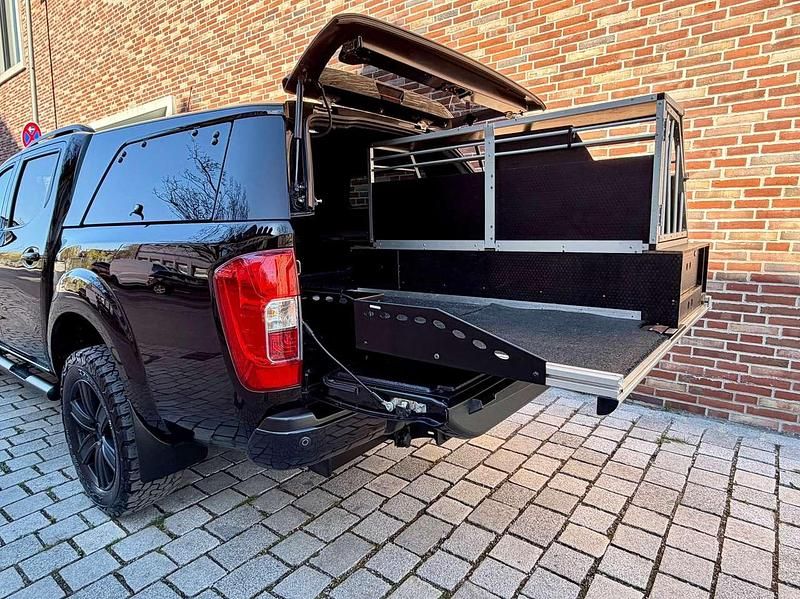 Gebraucht Nissan Navara N-Guard 190 PS (139 kW) 2019 Platinum graphit metallic Pickup