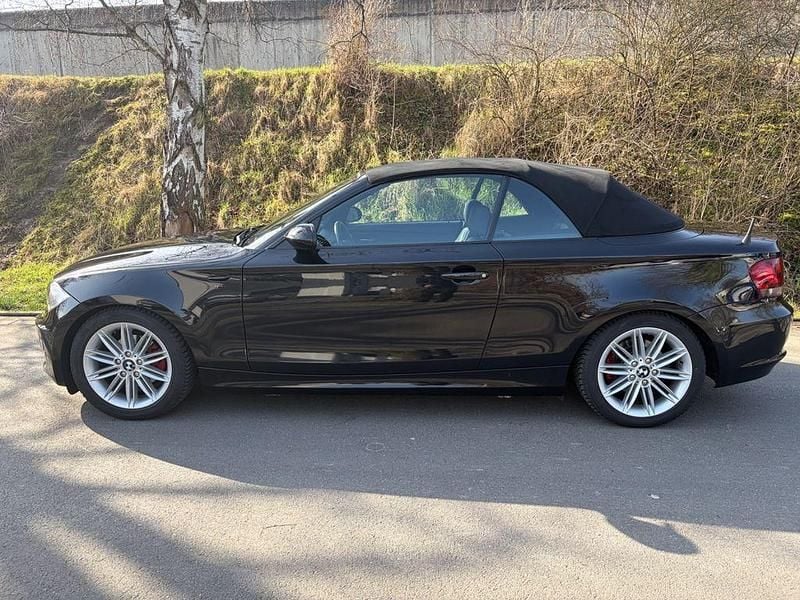 Gebraucht BMW 118 Cabriolet M Performance 143 PS (105 kW) 2008 Schwarz Cabrio