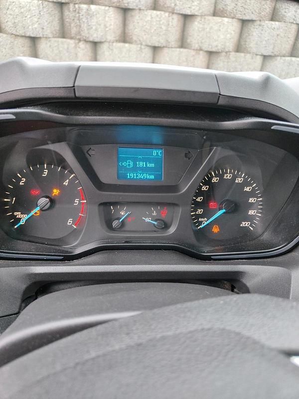 Gebraucht Ford Tourneo 155 PS (114 kW) 2015 Grau Van / Kleinbus