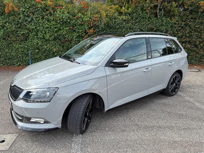 Grau Gebraucht 2017 Skoda Fabia Monte Carlo Kombi | 12.990 € (Etwas zu teuer) - Bild 1/4