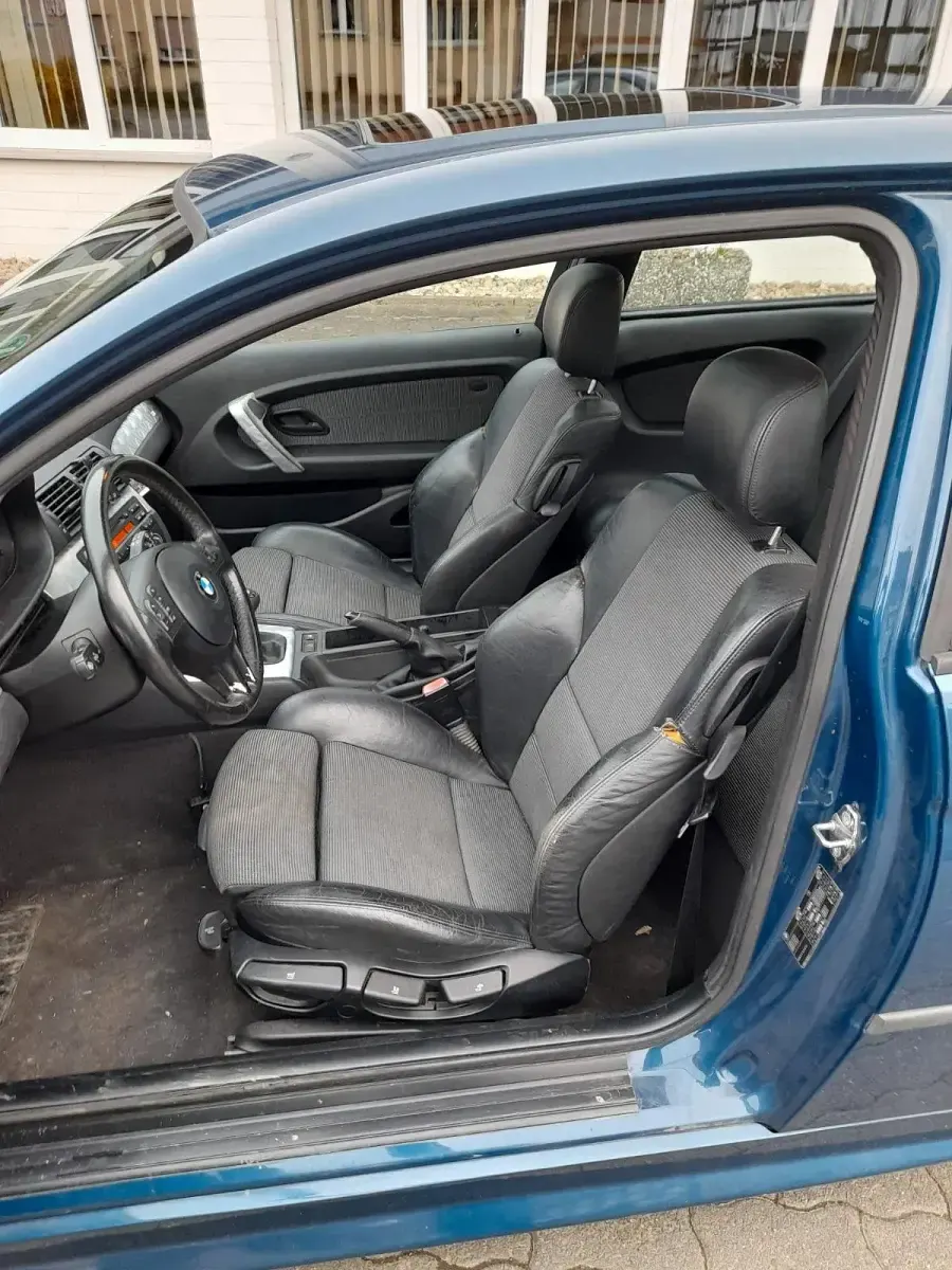 Second-hand BMW 316 Compact 116 CP (85 kW) 2003 Albastru Hatchback
