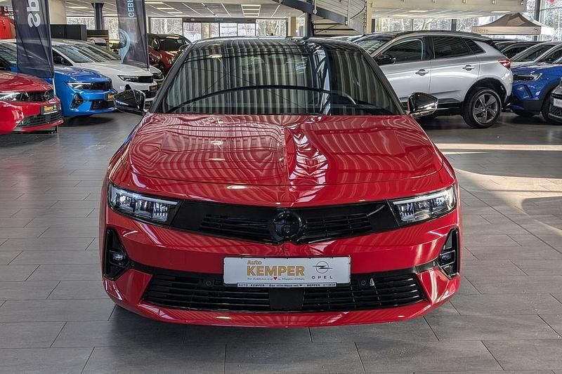 Gebraucht Opel Astra 131 PS (96 kW) 2024 Rot Kombi