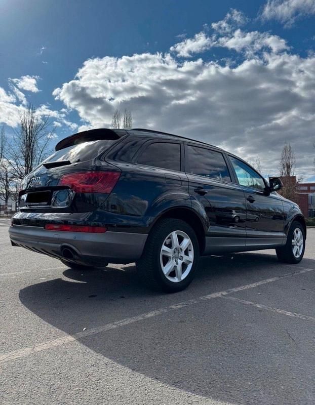 Gebraucht Audi Q7 Ambiente 272 PS (200 kW) 2014 Schwarz SUV