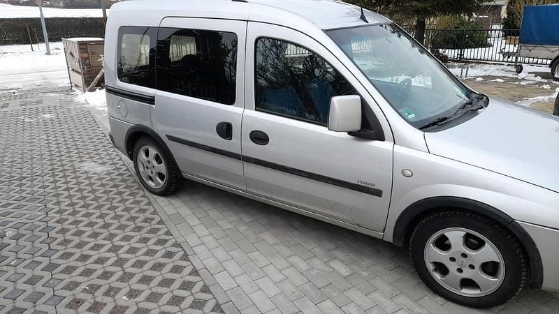 Gebraucht Opel Combo 87 PS (63 kW) 2004 Van / Kleinbus