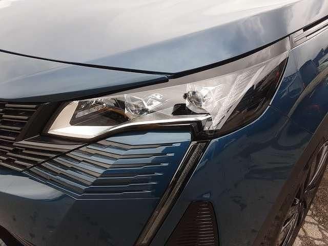 Blau metallic Gebraucht 2023 Peugeot 3008 GT | 27.720 € (Fairer Preis) - Bild 1/4