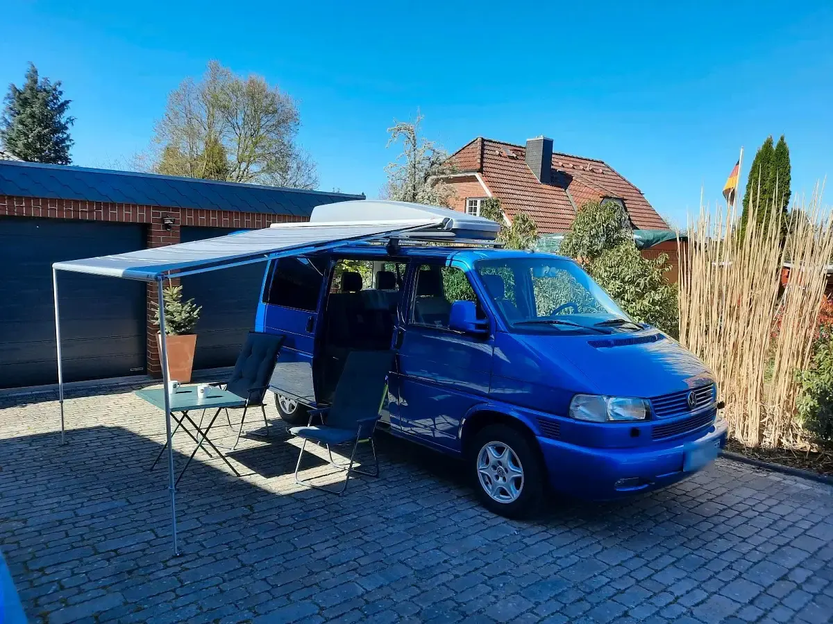 Gebraucht VW Multivan 102 PS (75 kW) 2001 Blau Van / Kleinbus