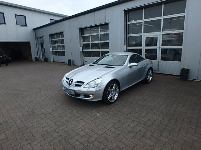 Gebraucht Mercedes SLK200 163 PS (119 kW) 2008 Silber Cabrio