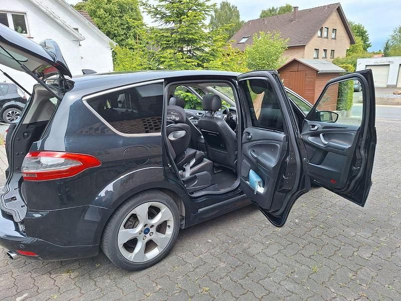 Gebraucht Ford S-MAX Titanium S 200 PS (147 kW) 2013 Schwarz Van / Kleinbus