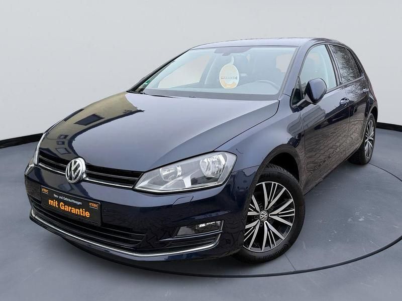 Blau Gebraucht 2016 VW Golf VII Allstar Limousine | 13.890 € (Fairer Preis) - Bild 1/4